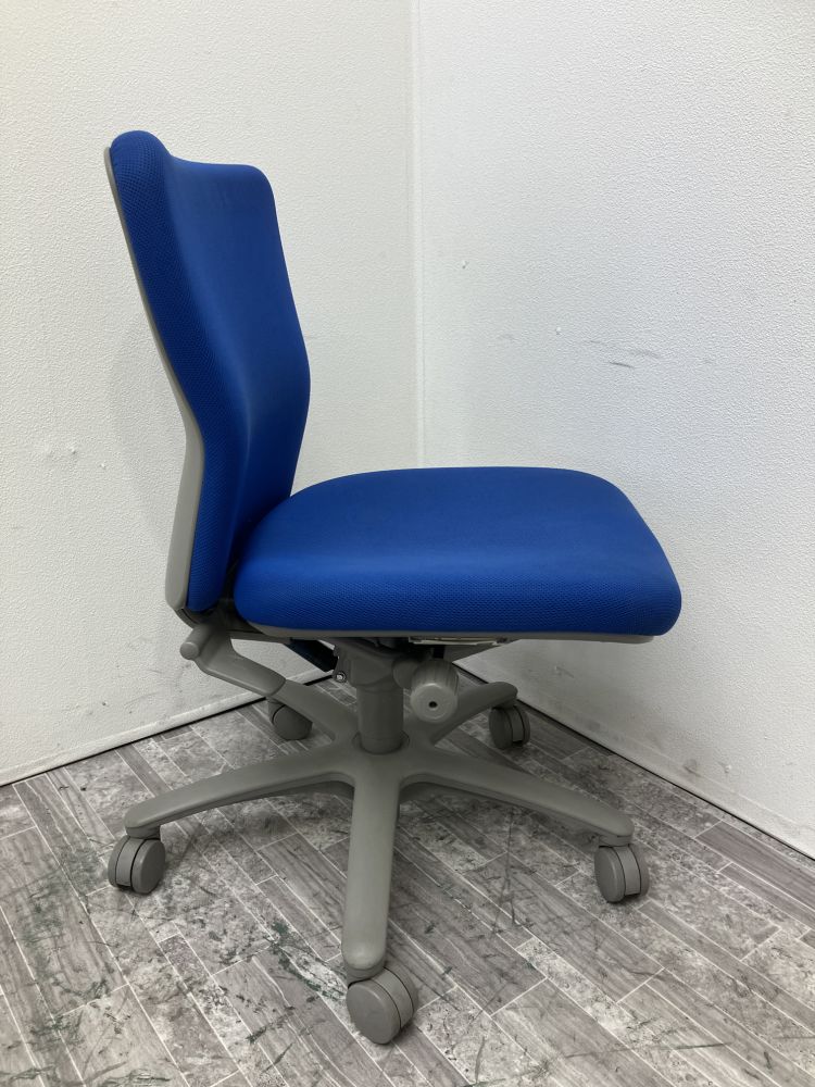 オカムラ カロッツァチェア CK43GR FS16 カロッツァチェア CK43GR FS16