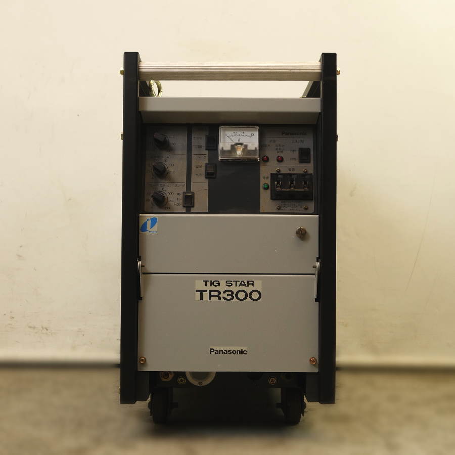 Panasonic/パナソニック　 300Aインバータ制御直流TIG溶接用電源　 YC-300TR5 300Aインバータ制御直流TIG溶接用電源　 YC-300TR5