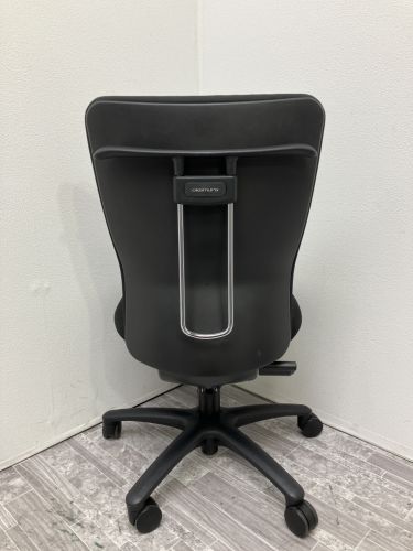 オカムラ カロッツァチェア CK36ZR FS11 カロッツァチェア CK36ZR FS11