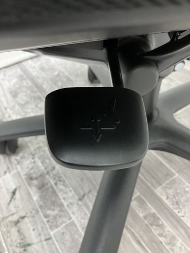 オカムラ カロッツァチェア CK36ZR FS11 カロッツァチェア CK36ZR FS11