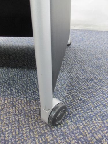 イトーキ 肘付メッツォチェア LRT-125SLA-T1 肘付メッツォチェア LRT-125SLA-T1