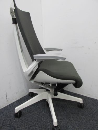 イトーキ 肘付きアクトチェア KG-475JBW9W2 肘付きアクトチェア KG-475JBW9W2