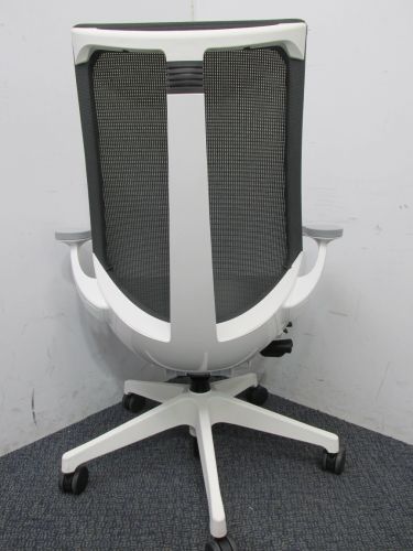 イトーキ 肘付きアクトチェア KG-475JBW9W2 肘付きアクトチェア KG-475JBW9W2