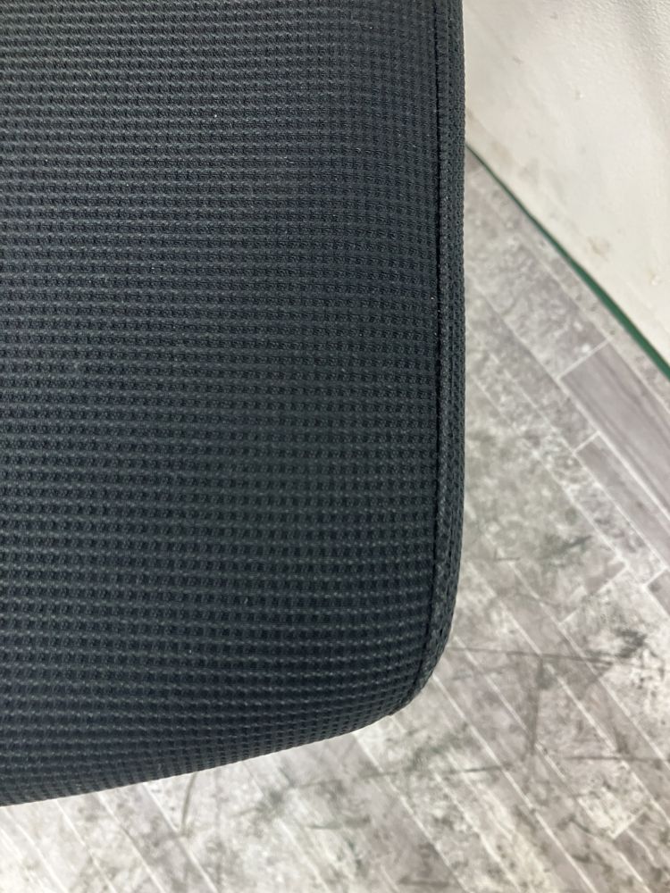 コクヨ 固定肘付プロッティチェア CK-582CNN 固定肘付プロッティチェア CK-582CNN