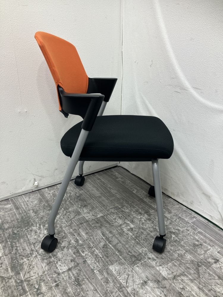 コクヨ 固定肘付プロッティチェア CK-582CNN 固定肘付プロッティチェア CK-582CNN