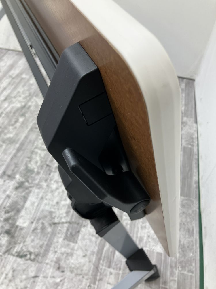 イトーキ 1800サイドスタックテーブル THP-184X1-W9 1800サイドスタックテーブル THP-184X1-W9