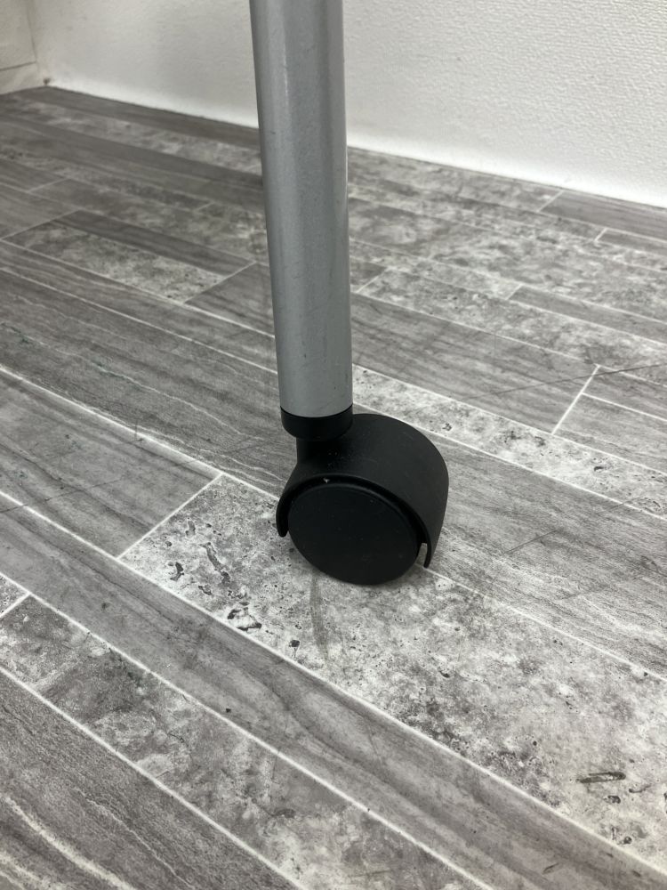 コクヨ 固定肘付プロッティチェア CK-582CNN 固定肘付プロッティチェア CK-582CNN