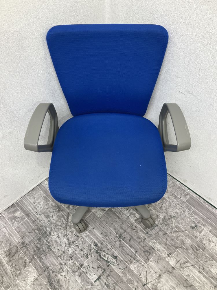 オカムラ 固定肘付カロッツァチェア CK33ZR FS16 固定肘付カロッツァチェア CK33ZR FS16