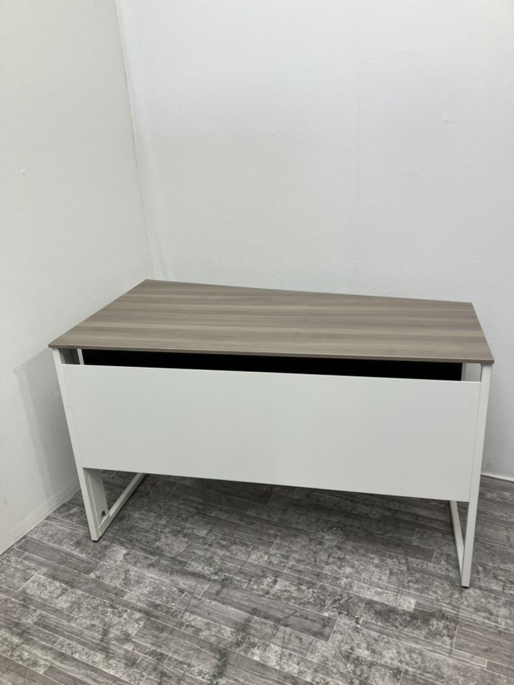 オカムラ 1200平デスク 3K20EE MU04 1200平デスク 3K20EE MU04