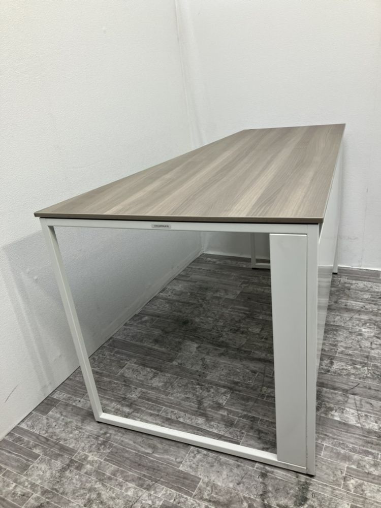 オカムラ 1200平デスク 3K20EE MU04 1200平デスク 3K20EE MU04