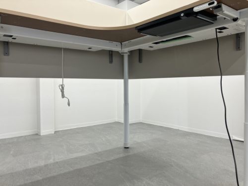 イトーキ 電動昇降式1650L型デスク toiro series 電動昇降式1650L型デスク toiro series