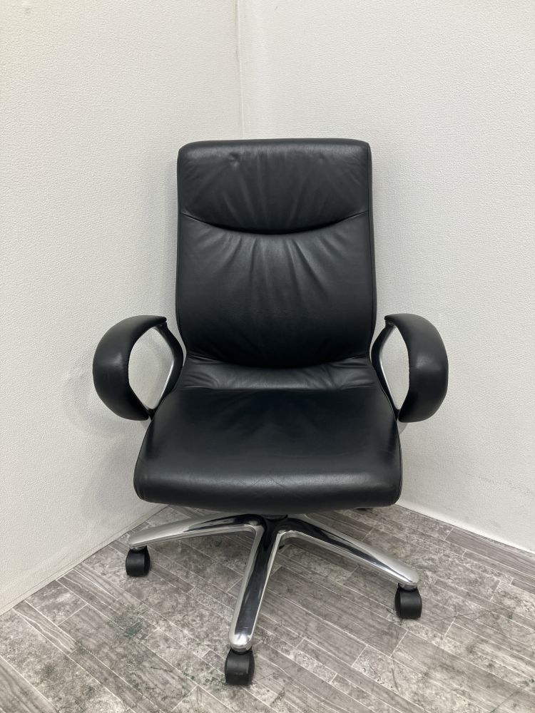 オカムラ 固定肘付CXグランデチェア CX64ZX P558 固定肘付CXグランデチェア CX64ZX P558