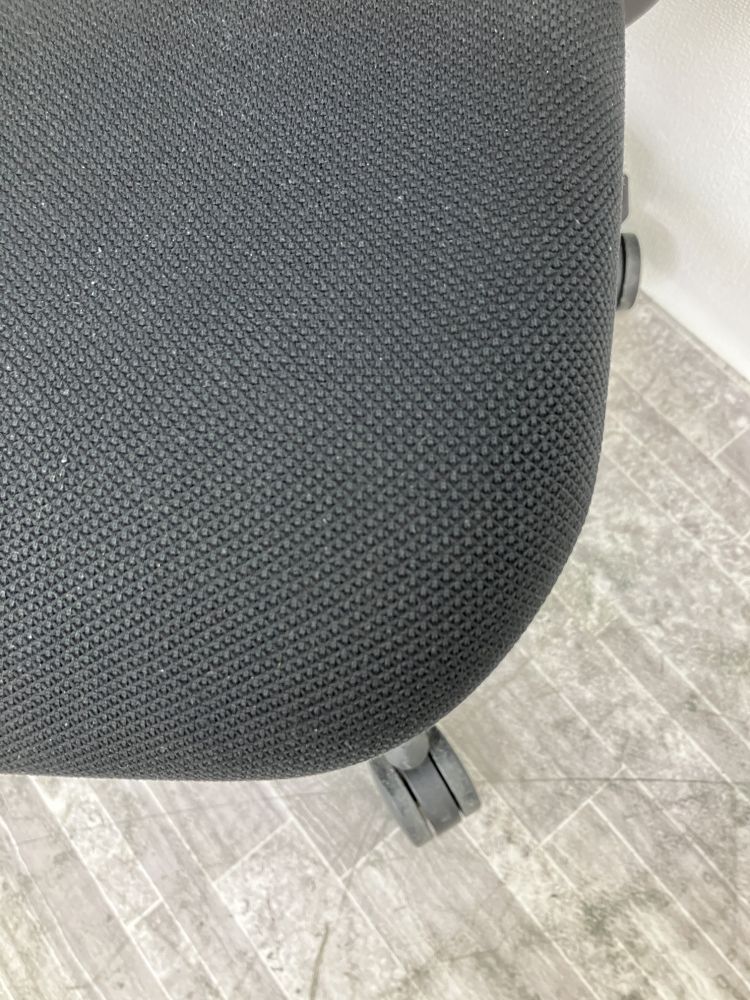 コクヨ 可動肘付デュオラチェア CRSG3000E6N 可動肘付デュオラチェア CRSG3000E6N