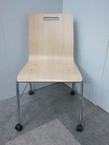 オカムラ キャスター付きモノスチェア 9326EY 9559 キャスター付きモノスチェア 9326EY 9559