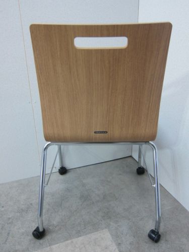 オカムラ キャスター付きモノスチェア 9326SP 9561 キャスター付きモノスチェア 9326SP 9561