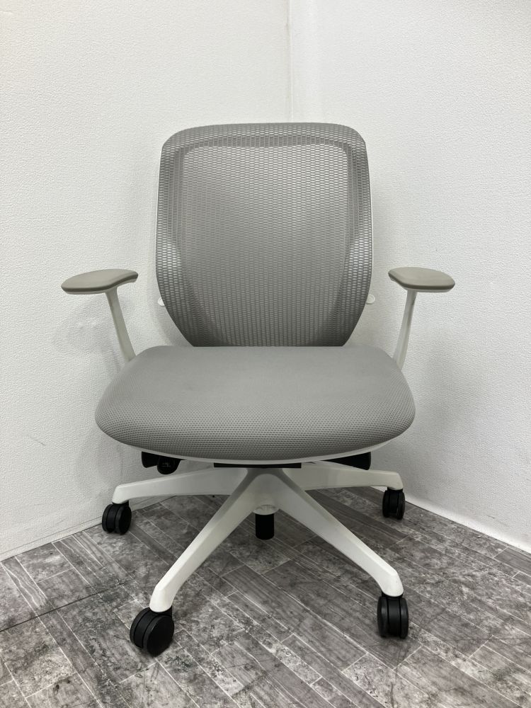 オカムラ 固定肘付シルフィーチェア C641XW FMR3 固定肘付シルフィーチェア C641XW FMR3