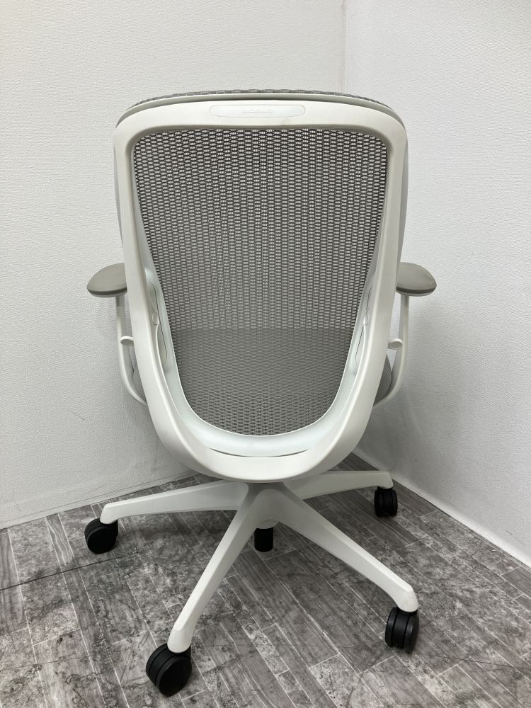 オカムラ 固定肘付シルフィーチェア C641XW FMR3 固定肘付シルフィーチェア C641XW FMR3