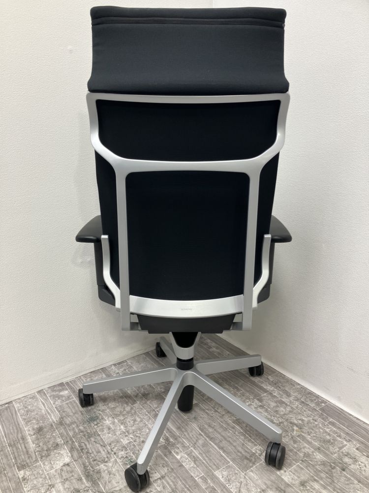 コクヨ 可動肘付アガタAチェア CR-G1202 N 可動肘付アガタAチェア CR-G1202 N