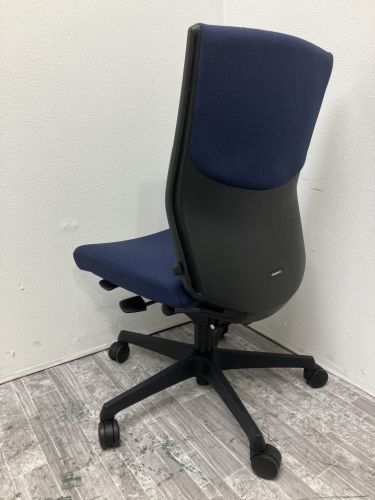 オカムラ エスクードチェア C435ZR FFW4 エスクードチェア C435ZR FFW4