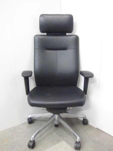 オカムラ ヘッドレスト・可動肘付きコーラルチェア CQ8CBR P676 ヘッドレスト・可動肘付きコーラルチェア CQ8CBR P676