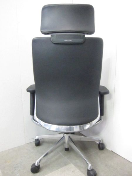 オカムラ ヘッドレスト・可動肘付きコーラルチェア CQ8CBR P676 ヘッドレスト・可動肘付きコーラルチェア CQ8CBR P676