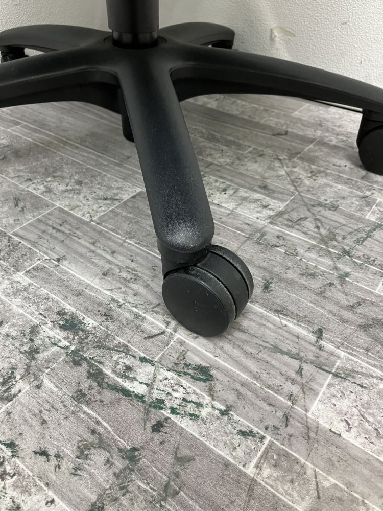 オカムラ カロッツァチェア CK33ZR FS16 カロッツァチェア CK33ZR FS16