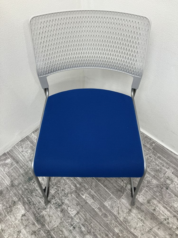 ウチダ スタッキングチェア MP-220W スタッキングチェア MP-220W