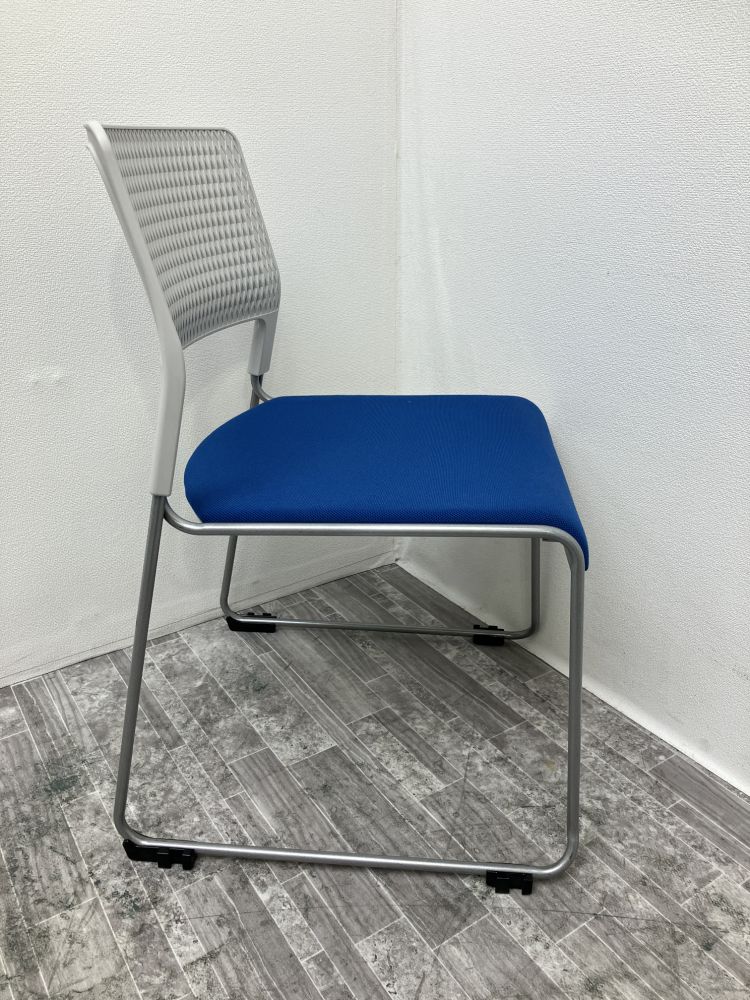 ウチダ スタッキングチェア MP-220W スタッキングチェア MP-220W