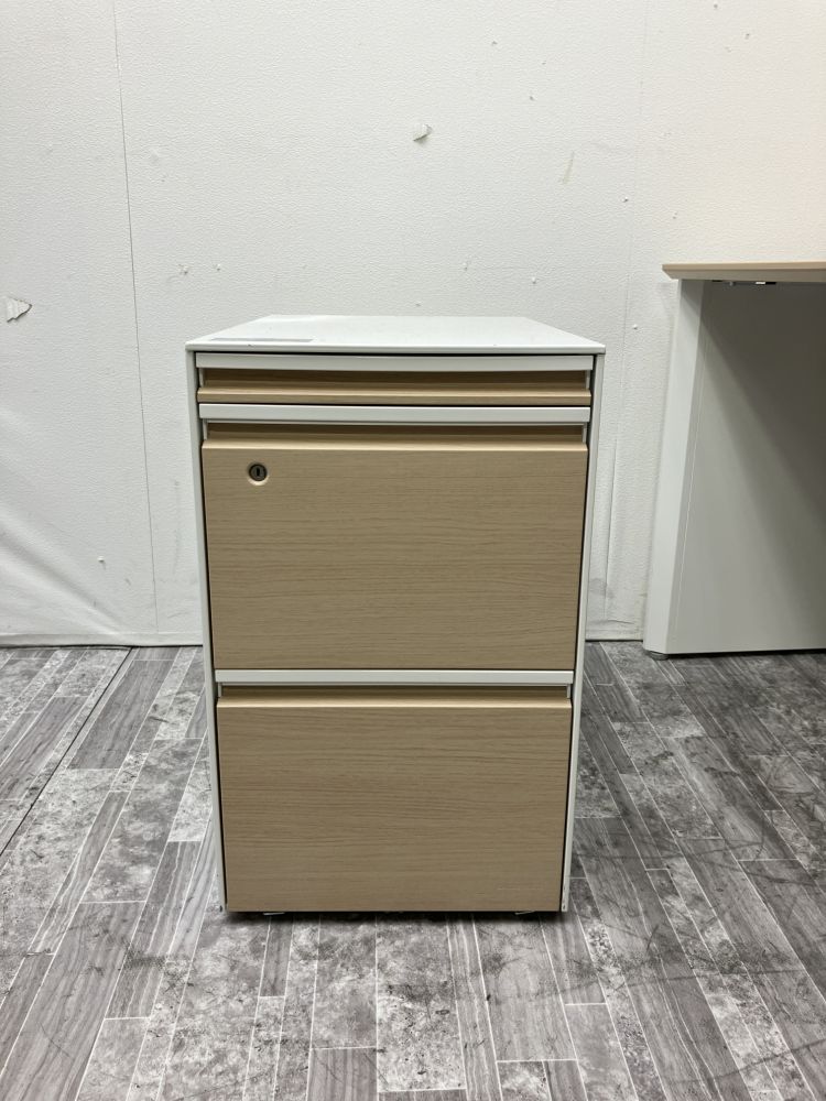 オカムラ 1500平デスク＋ワゴンセット DP166P MK37 1500平デスク＋ワゴンセット DP166P MK37