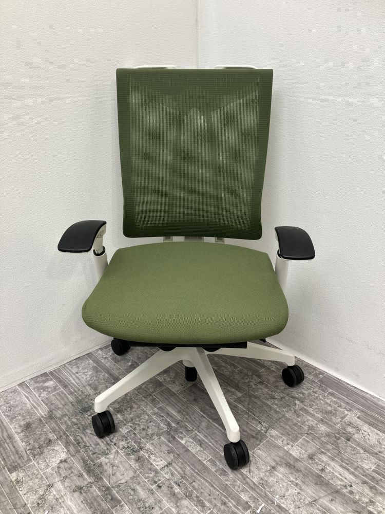 イトーキ 可動肘付せセレーオチェア KF-570JB1-WWQ2 可動肘付せセレーオチェア KF-570JB1-WWQ2