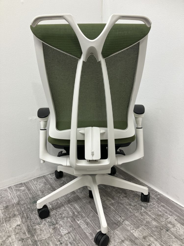 イトーキ 可動肘付せセレーオチェア KF-570JB1-WWQ2 可動肘付せセレーオチェア KF-570JB1-WWQ2