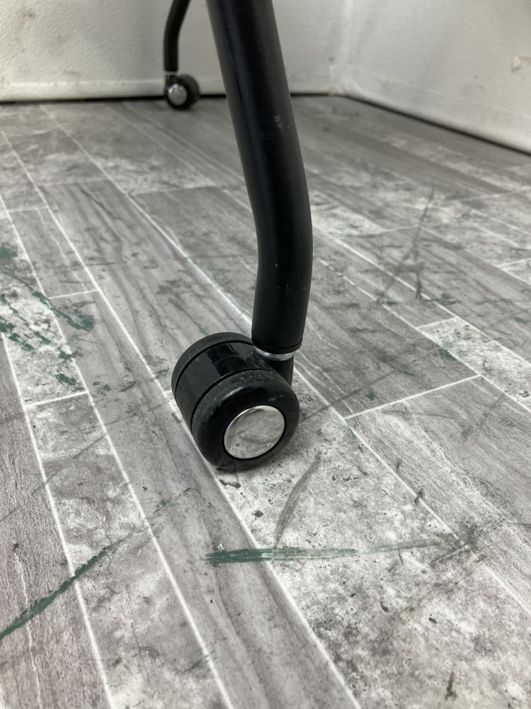 オカムラ プロスタックチェア 8140YZ FXN2 プロスタックチェア 8140YZ FXN2