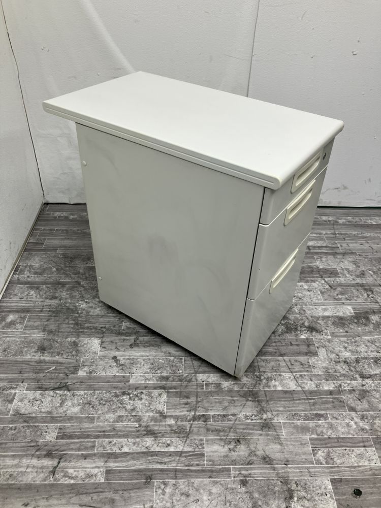 PLUS(プラス) 脇机 ホワイト 脇机 ホワイト