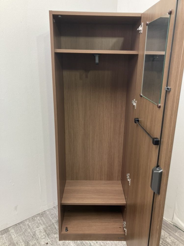 オカムラ ワードローブ DX05AZ MK19 ワードローブ DX05AZ MK19