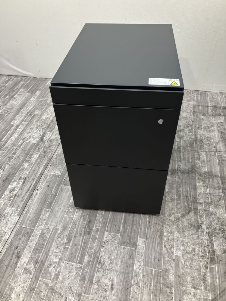 デスクオカムラ/ワゴンイトーキ 1200平デスク+ワゴンセット DN104P3703/JM-046MPC-T1 1200平デスク+ワゴンセット DN104P3703/JM-046MPC-T1