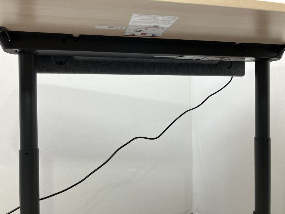 スチールケース(Steelcase) 電動昇降式1200平デスク  電動昇降式1200平デスク 