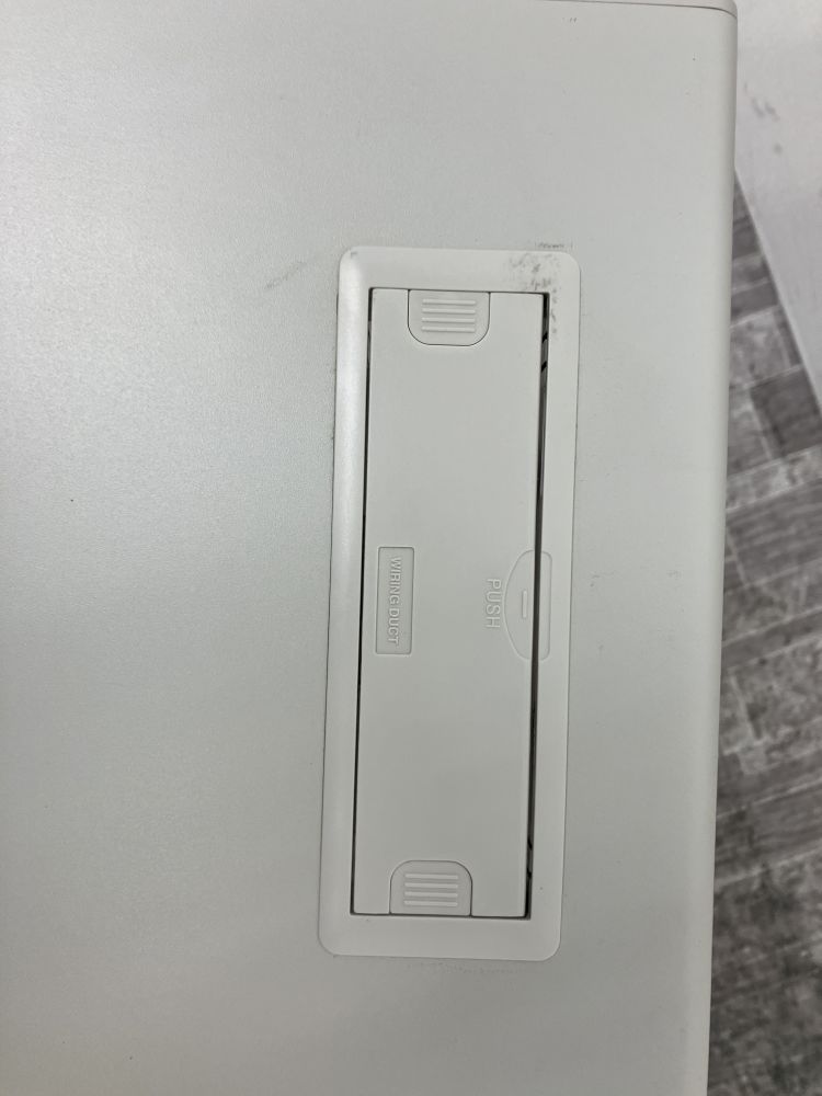 ナイキ 1100片袖デスク  1100片袖デスク 