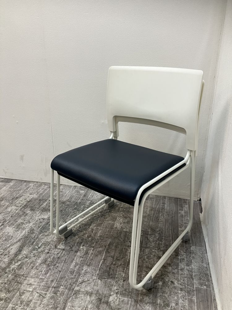 中央可鍛 スタッキングチェア MO-27 スタッキングチェア MO-27