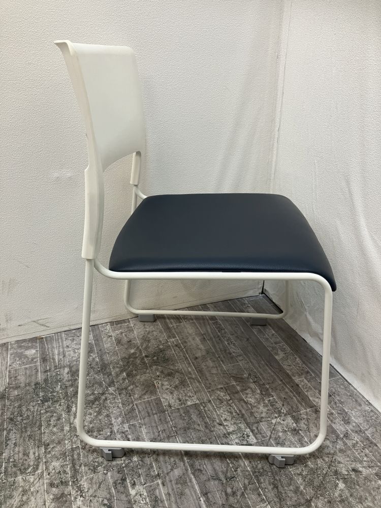 中央可鍛 スタッキングチェア MO-27 スタッキングチェア MO-27
