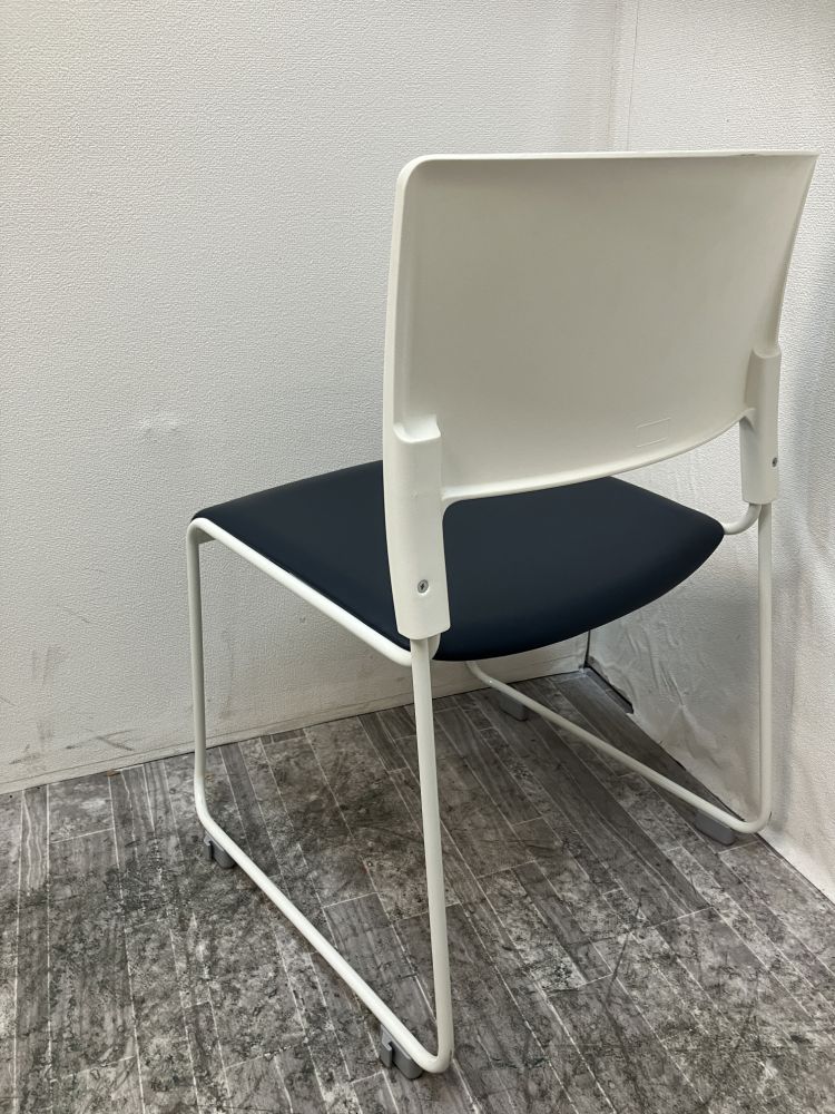 中央可鍛 スタッキングチェア MO-27 スタッキングチェア MO-27