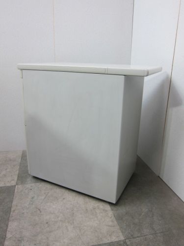 オカムラ 3段脇机 DS36XG MB51 3段脇机 DS36XG MB51