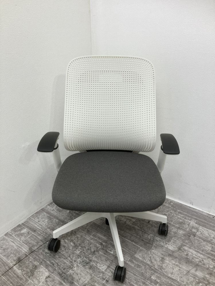 プラス 可動肘付レナチェア KC-RN50SKL DG 可動肘付レナチェア KC-RN50SKL DG