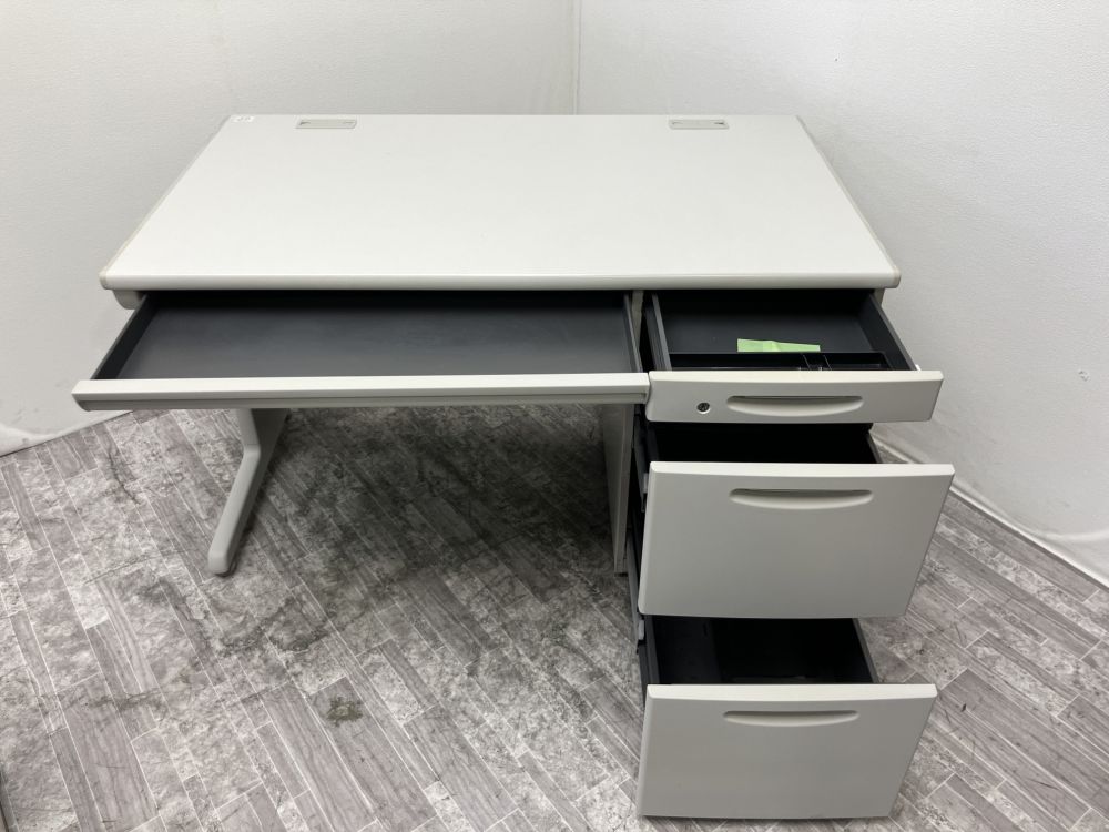 オカムラ 1200片袖デスク ニューグレー 1200片袖デスク ニューグレー