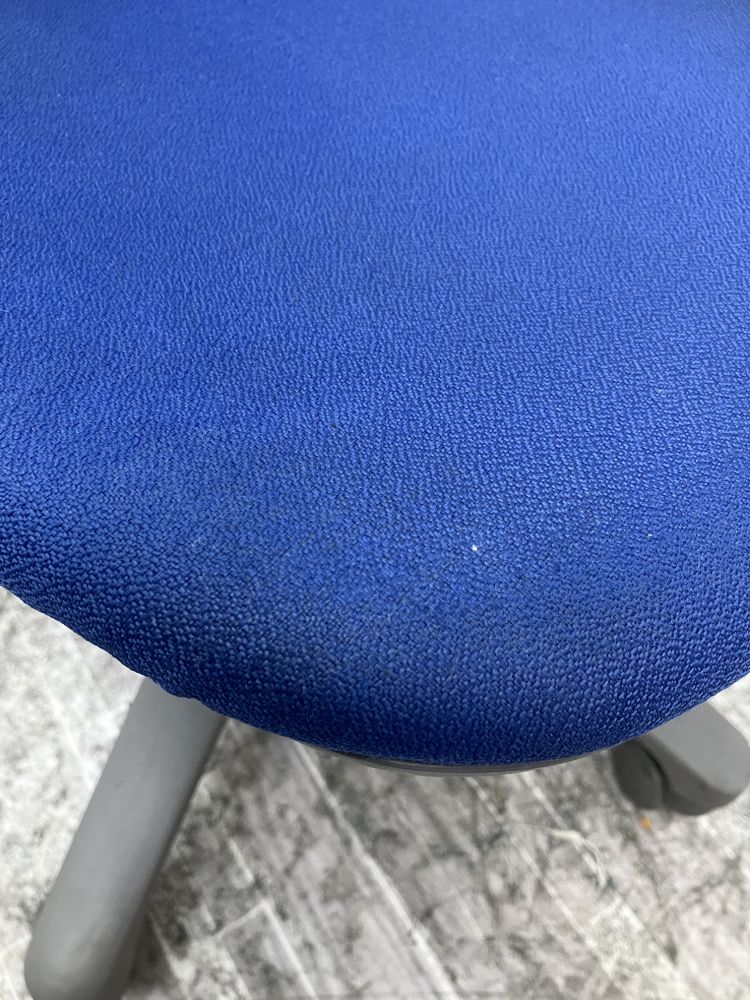 コクヨ レグノチェア CRS-G218F4HSN65 レグノチェア CRS-G218F4HSN65