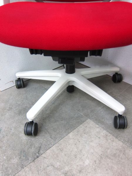 コクヨ ショルダーサポート付きミトラチェア CRSG2920E1N ショルダーサポート付きミトラチェア CRSG2920E1N