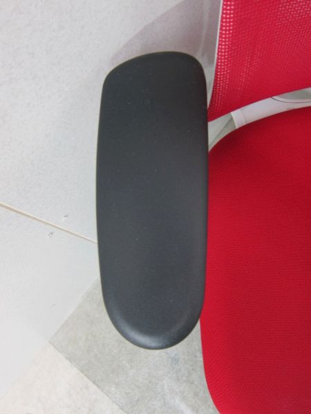 コクヨ ショルダーサポート付きミトラチェア CRSG2920E1N ショルダーサポート付きミトラチェア CRSG2920E1N