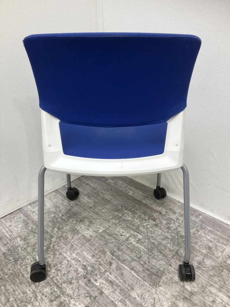 コクヨ キャスター付きスタッキングチェア CK-160C-W キャスター付きスタッキングチェア CK-160C-W