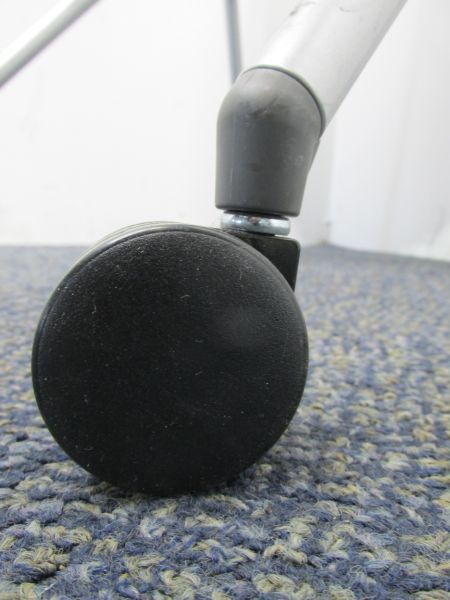 ウチダ ネスティングチェア４脚セット BLU-100BN ネスティングチェア４脚セット BLU-100BN