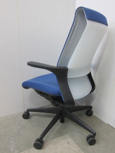 コクヨ 肘付きM4チェア CRS-G2201N 肘付きM4チェア CRS-G2201N