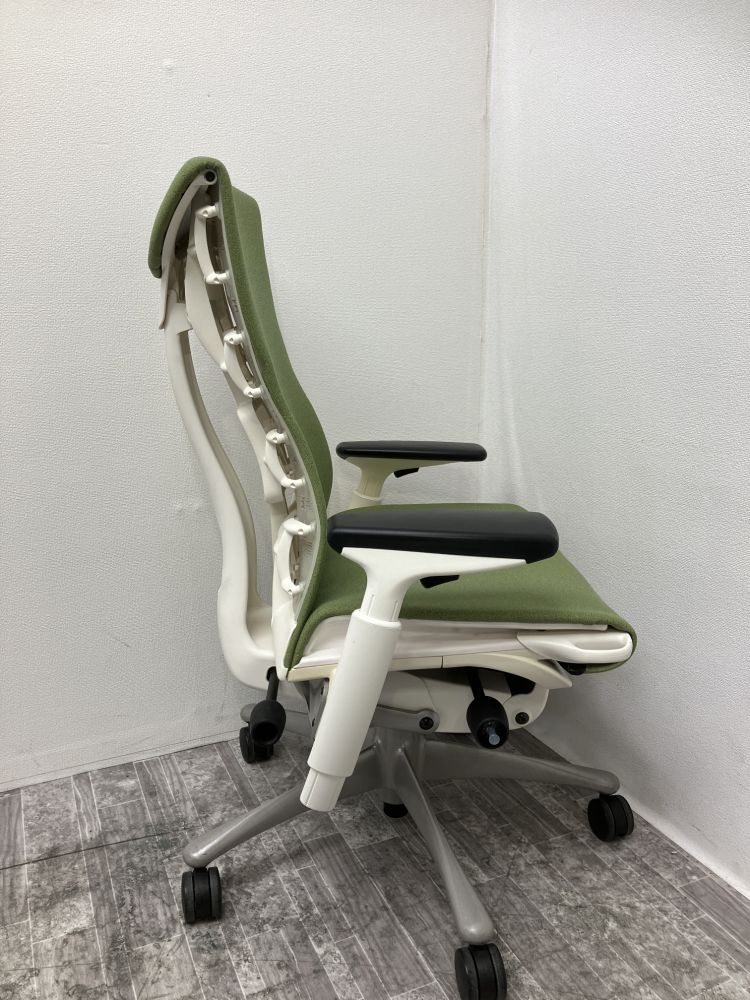ハーマンミラー(HermanMiller) 可動肘付エンボディチェア CN122AWAAXT91BB3003 可動肘付エンボディチェア CN122AWAAXT91BB3003